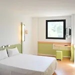 Ibis Budget Costa Brava Casa de hóspedes Girona