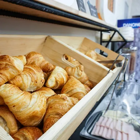 Pensión Ibis Budget Costa Brava