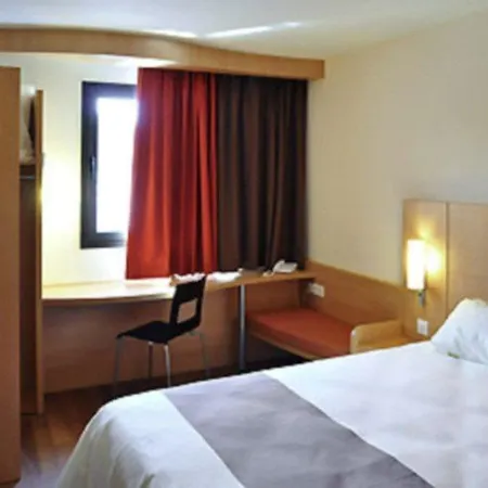 Ibis Budget Costa Brava 2* ז'ירונה