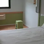 Ibis Budget Costa Brava בית הארחה 2*