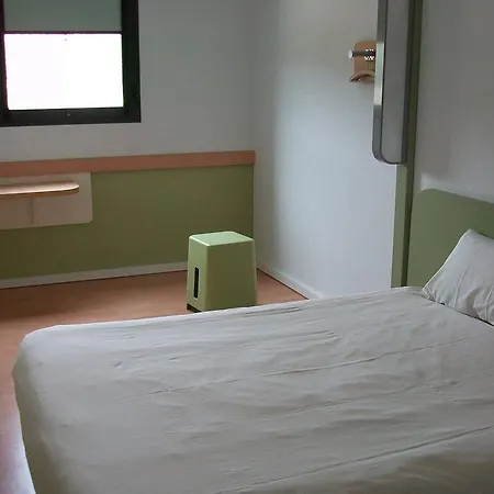 Ibis Budget Costa Brava ז'ירונה