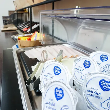 Pensjonat Ibis Budget Costa Brava 2*