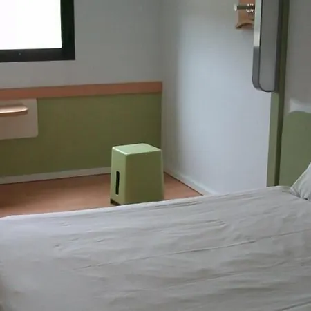 Ibis Budget Costa Brava Guest house 2*