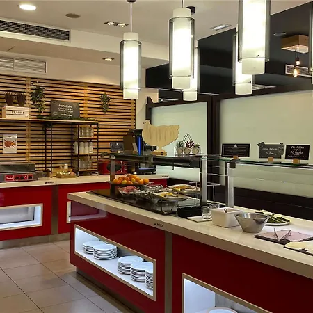 Guest house Ibis Budget Costa Brava Girona