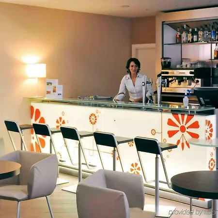 Ibis Budget Costa Brava בית הארחה ז'ירונה