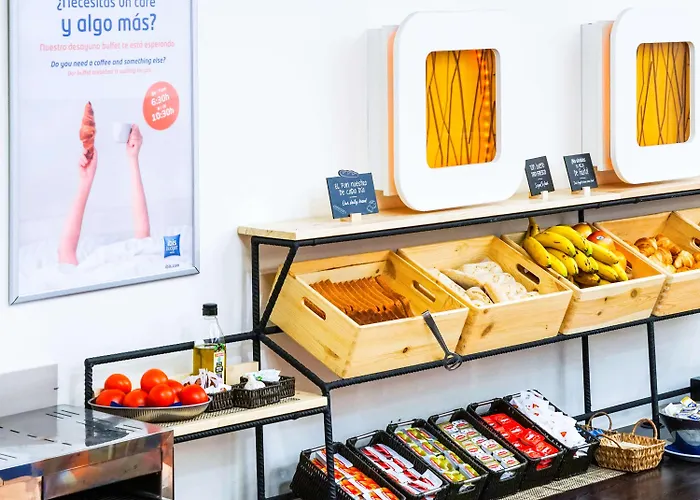 Ibis Budget Costa Brava Pensión