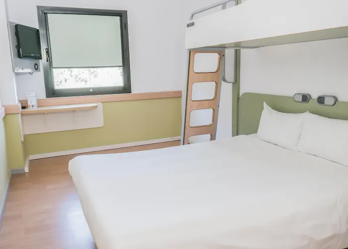 Ibis Budget Costa Brava Pensión Gerona