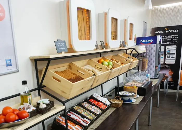 Pensión Ibis Budget Costa Brava 2*