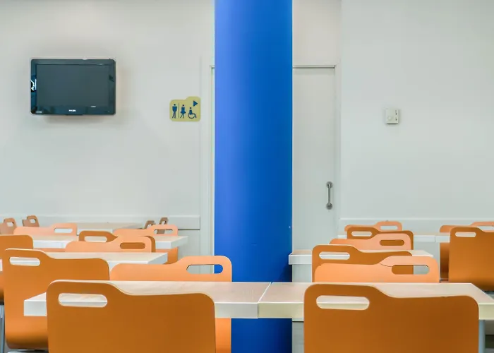 Ibis Budget Costa Brava Pensión