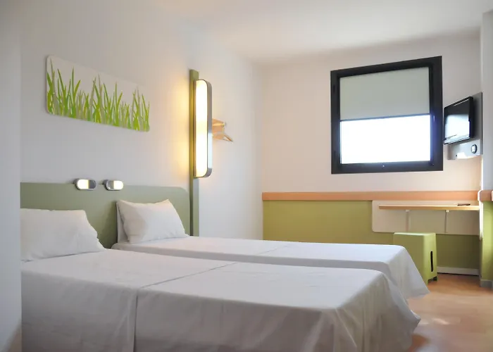 Ibis Budget Costa Brava Pensión