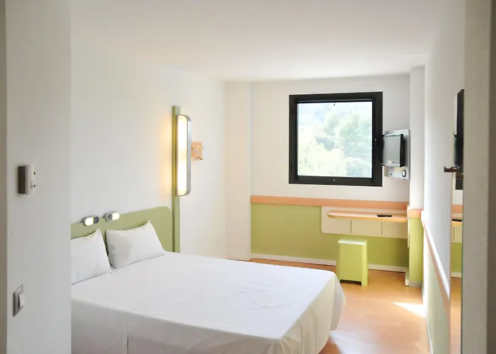 Ibis Budget Costa Brava Pensión Gerona