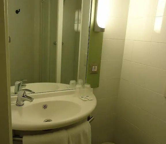 Ibis Budget Costa Brava Pensión Gerona