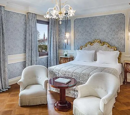 Πανσιόν Ibis Budget Costa Brava Χιρόνα